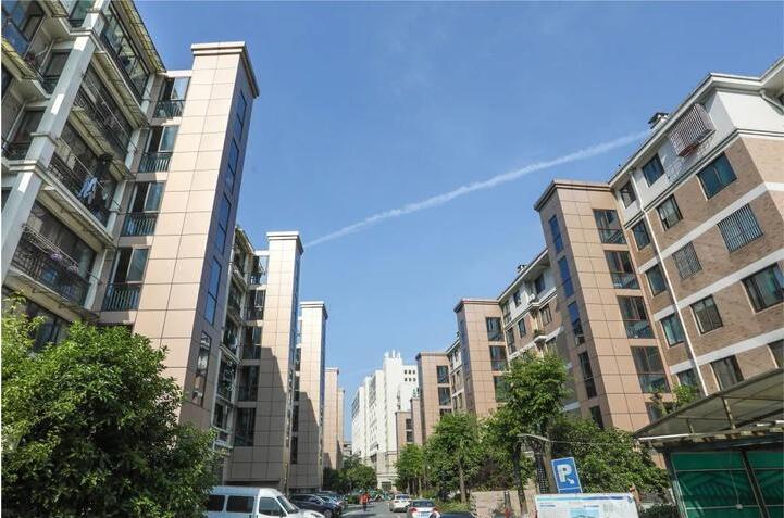 厦门明发商业广场大型中央空调安装工程