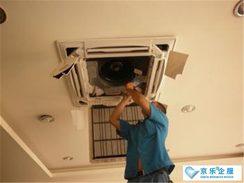 奥克斯中央空调排水管安装方法讲解
