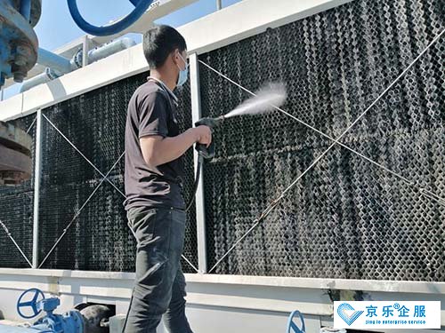 超市内奥克斯中央空调维保方法