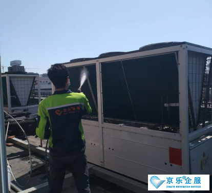 西安大金中央空调清洗-图2