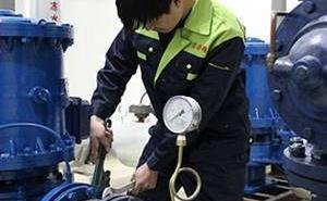 上海特灵离心式冷水机组维修
