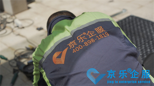 如何维修中央空调制热故障 