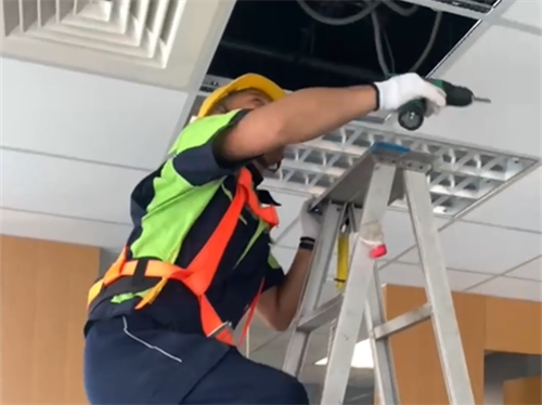 太阳能热泵机组维修